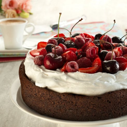 Torta húmeda con frutas