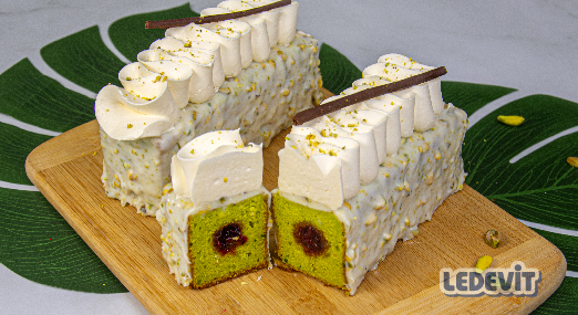 Budín de Pistacho